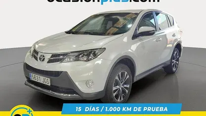 Blanco Usado 2015 Toyota RAV4 Advance SUV | 18.900 € (Precio justo)