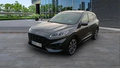 Gris Usado 2022 Ford Kuga ST-Line X SUV | 26.300 € (Precio justo)