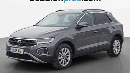 Usado VW T-Roc Life 116 CV (85 kW) 2024 Gris SUV