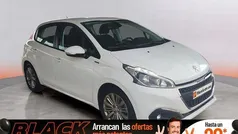 Usado 2018 Peugeot 208 Signature Sky Utilitario | 6990 € (Buen precio)