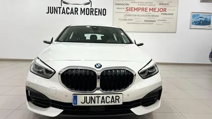Usado BMW 116 Comfort Edition 116 CV (85 kW) 2020 Blanco Utilitario