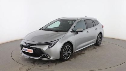 Begagnad Toyota Corolla Style 196 HK (144 kW) 2025 Silver Kombi
