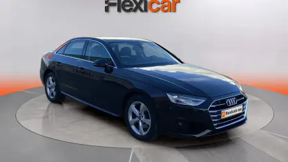 Usado Audi A4 Advanced Plus 136 CV (100 kW) 2021 Negro Berlina