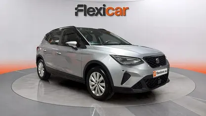 Usado Seat Arona Style 110 CV (80 kW) 2022 SUV