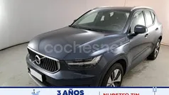 Gris Usado 2021 Volvo XC40 Inscription SUV | 23.750 € (Precio justo)