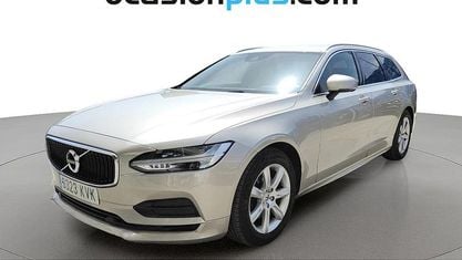 Begagnad Volvo V90 Momentum 190 HK (139 kW) 2019 Beige Kombi