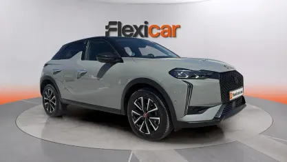 Usado DS Automobiles DS3 Crossback Performance 131 CV (96 kW) 2023 Gris SUV