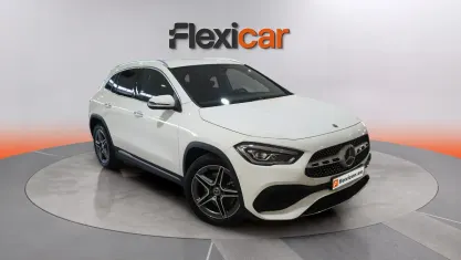 Używany Mercedes GLA200 150 KM (110 kW) 2022 Biały SUV