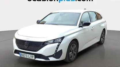 Usado Peugeot 308 SW Active 131 CV (96 kW) 2022 Blanco Familiar