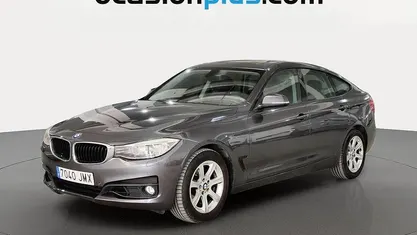 Käytetty BMW 320 Gran Turismo 184 HP (135 kW) 2016 Harmaa Sedan