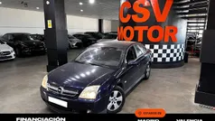 Azul Usado 2003 Opel Vectra Comfort Berlina | 1350 € (Buen precio)