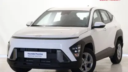 Usado Hyundai Kona 101 CV (74 kW) 2025 Blanco SUV