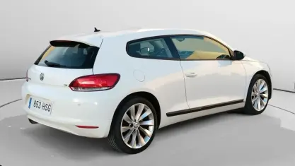 Usado VW Scirocco 122 CV (89 kW) 2013 Blanco Coupe