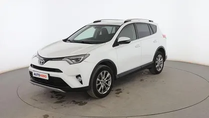 Usado Toyota RAV4 Advance 143 CV (105 kW) 2016 Blanco SUV