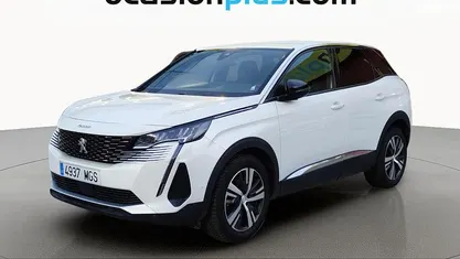 Usado Peugeot 3008 Allure 131 CV (96 kW) 2023 Blanco SUV