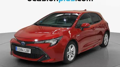 Usado Toyota Corolla Active 122 CV (89 kW) 2019 Rojo Utilitario