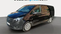 Negro Usado 2023 Mercedes Vito Familiar | 35.182 € (Precio justo)