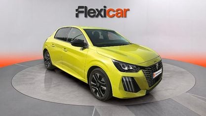 Usado Peugeot 208 Allure 110 CV (80 kW) 2025 Amarillo Utilitario