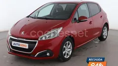 Usado 2015 Peugeot 208 Active Utilitario | 7699 € (Precio justo)