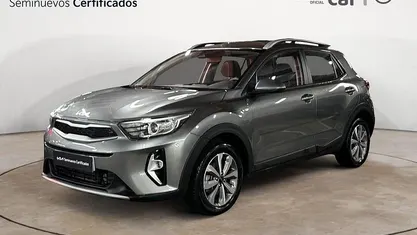 Gris Usado 2024 Kia Stonic SUV | 19.500 € (Precio justo)