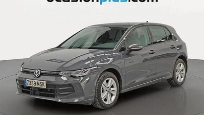 Begagnad VW Golf VIII Life 116 HK (85 kW) 2024 Grå Halvkombi
