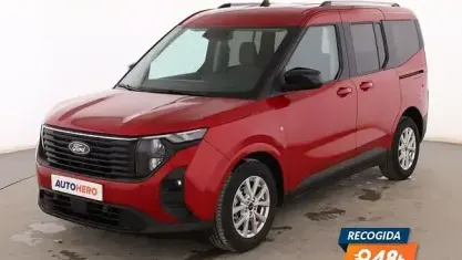 Usado Ford Tourneo Courier Titanium 125 CV (91 kW) 2024 Rojo Monovolumen