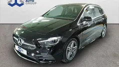 Negro Usado 2023 Mercedes B200 Monovolumen | 42.000 €
