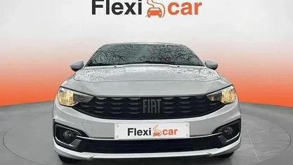 Usado Fiat Tipo Cross 101 CV (74 kW) 2022 Blanco Berlina