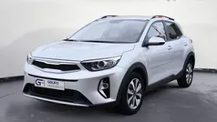 Usado 2022 Kia Stonic SUV | 14.985 € (Precio justo)