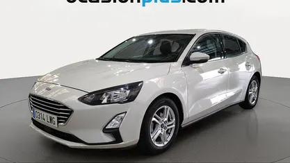 Usado Ford Focus Trend+ 120 CV (88 kW) 2022 Beige Utilitario