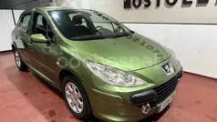Verde Usado 2005 Peugeot 307 Berlina | 2750 € (Precio justo)