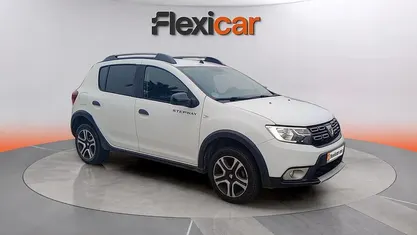 Usado Dacia Sandero Essentiel 101 CV (74 kW) 2020 Berlina