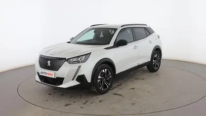 Usado 2023 Peugeot 2008 Allure SUV | 19.799 € (Precio justo)