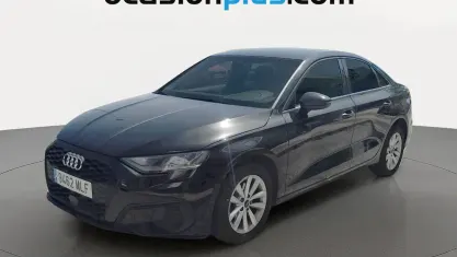 Usado Audi A3 110 CV (80 kW) 2023 Negro Berlina
