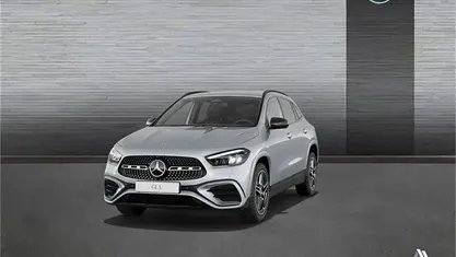 Brugt Mercedes GLA200 AMG line 150 HK (110 kW) 2024 Grå SUV