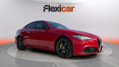 Usado Alfa Romeo Giulia Veloce 280 CV (205 kW) 2017 Rojo Berlina