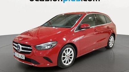 Occasion Mercedes B180 136 PK (100 kW) 2021 Rood MPV