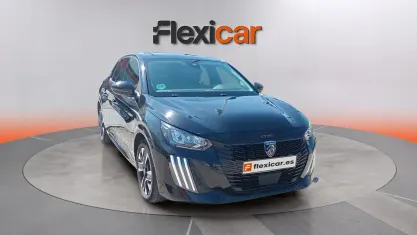 Usado Peugeot 208 Allure 101 CV (74 kW) 2025 Negro Utilitario