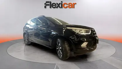Używany Ford Kuga ST-Line 150 KM (110 kW) 2019 Czarny SUV