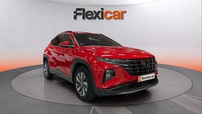 Usado Hyundai Tucson Style 230 CV (169 kW) 2021 Burdeos SUV