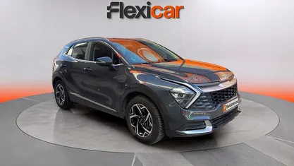 Usado Kia Sportage 136 CV (100 kW) 2023 Gris SUV