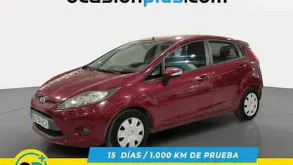 Rojo Usado 2011 Ford Fiesta Trend Utilitario | 5650 € (Precio justo)