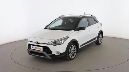 Usado Hyundai i20 Active 101 CV (74 kW) 2020 Blanco Utilitario