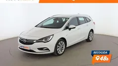 Blanco Usado 2017 Opel Astra Excellence Familiar | 12.799 € (Precio justo)