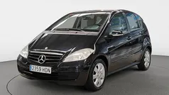 Negro Usado 2011 Mercedes A160 Elegance Utilitario | 7090 € (Precio justo)