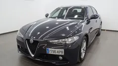 Azul Usado 2018 Alfa Romeo Giulia Berlina | 18.995 € (Precio justo)
