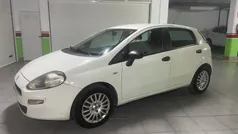 Blanco Usado 2012 Fiat Punto Lounge Utilitario | 3200 €