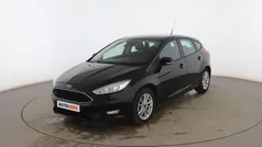Negro Usado 2015 Ford Focus Trend Utilitario | 10.599 € (Precio justo)