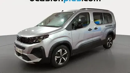 Usado 2025 Peugeot Rifter GT Monovolumen | 26.273 € (Precio justo)