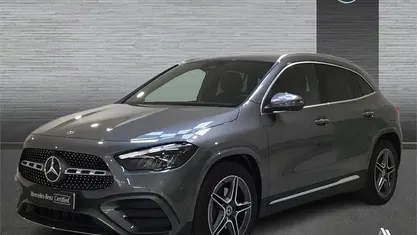 Usado Mercedes GLA200 AMG line 163 CV (119 kW) 2025 SUV